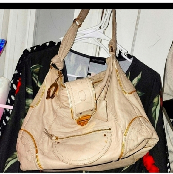 🍁🍂Vintage Betsey johnson cream leather bag - Picture 2 of 8